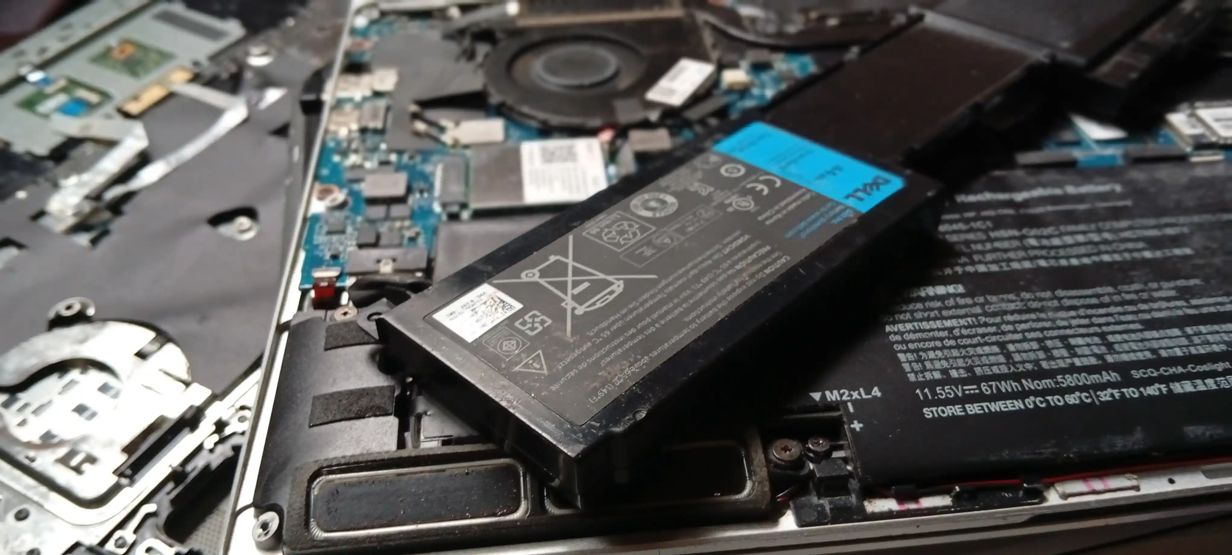 Laptop hardware 